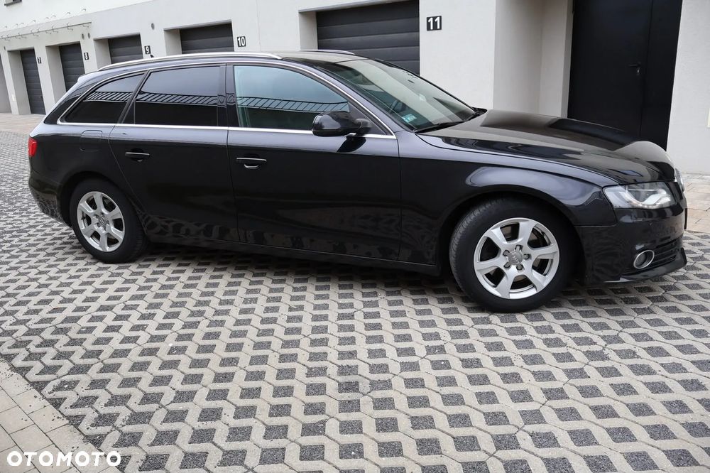 Audi A4 Avant - 6