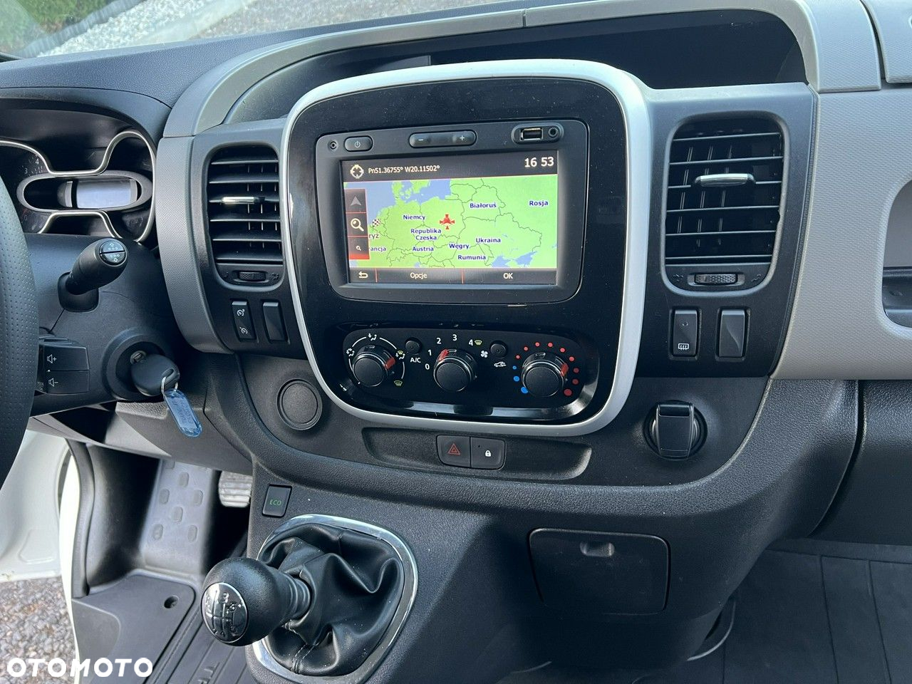 Renault Trafic - 14