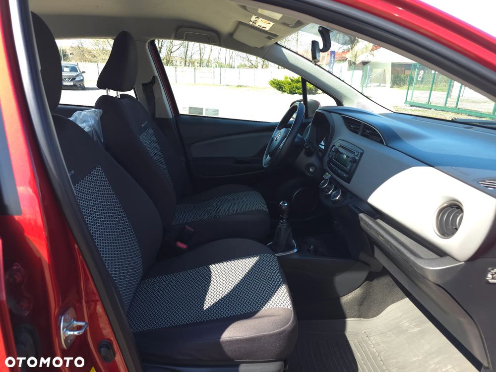 Toyota Yaris 1.33 Premium - 17
