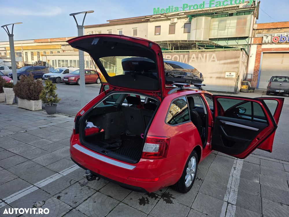 Skoda Octavia 1.6 TDI (Green tec) DSG Style - 22