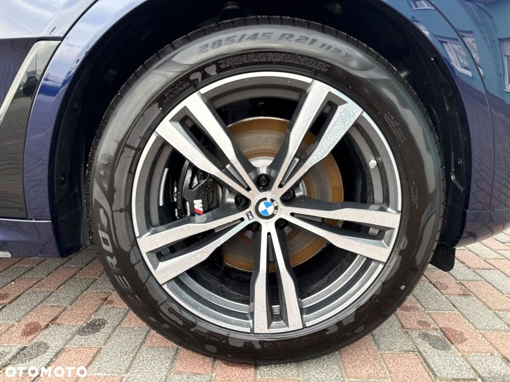 BMW X7 - 10