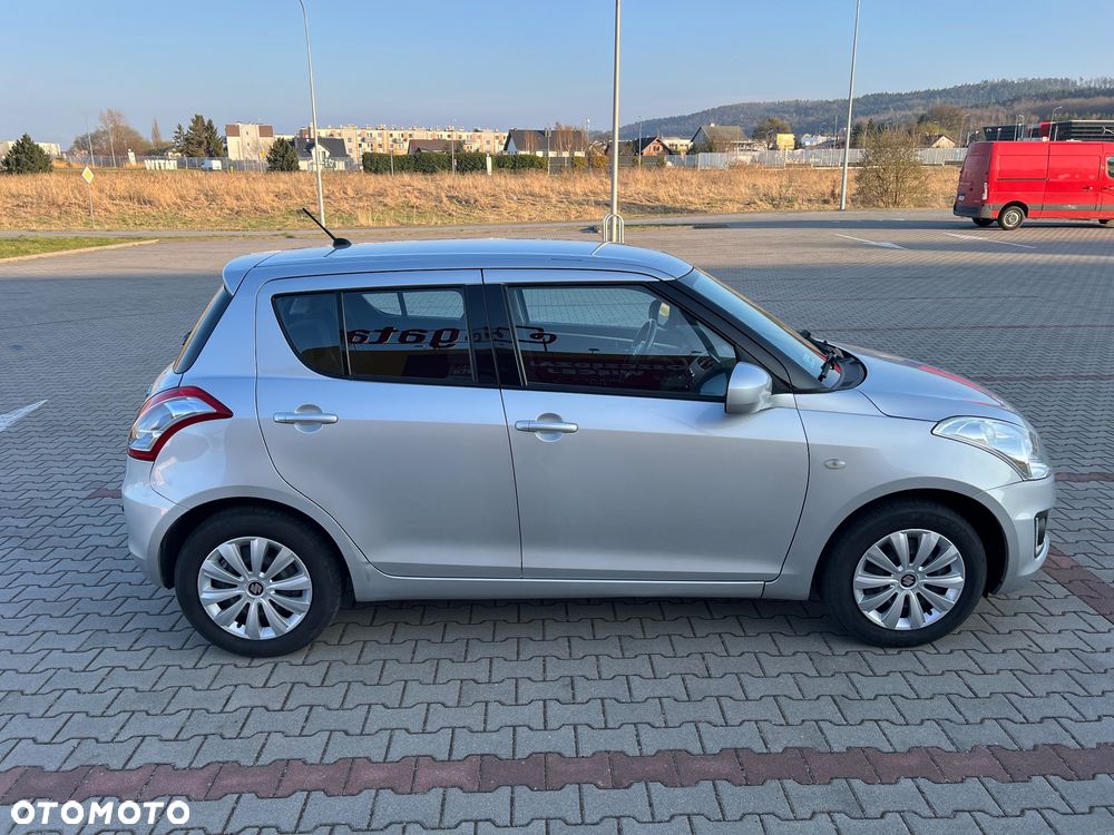 Suzuki Swift 1.2 Comfort Plus - 4