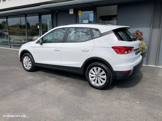 SEAT Arona 1.6 TDI Reference — fotografia 7