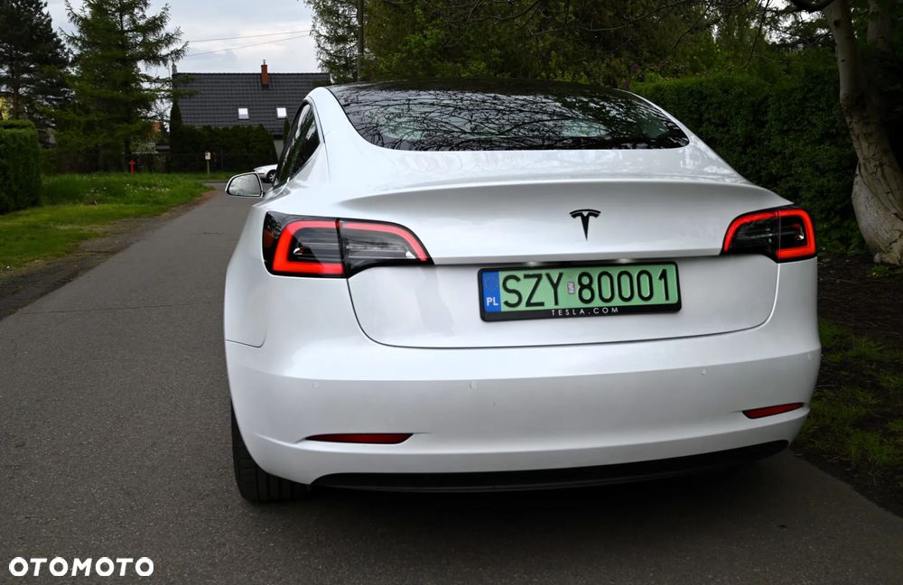 Tesla Model 3 - 22