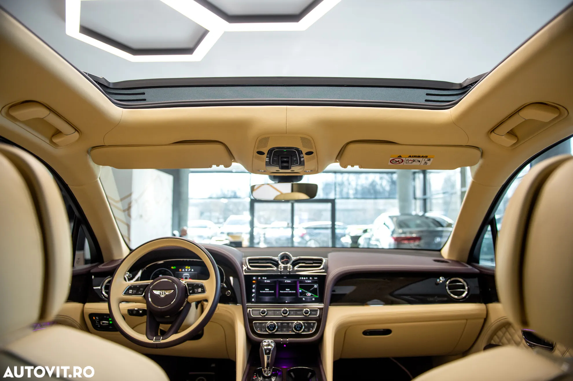 Bentley Bentayga - 6