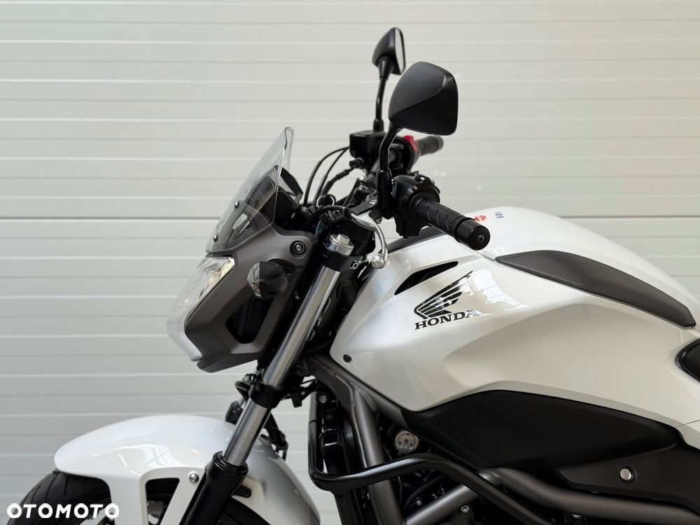 Honda NC - 25