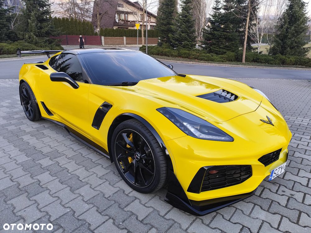 Chevrolet Corvette - 7