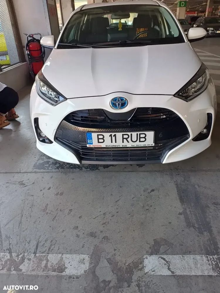 Toyota Yaris 1.5 VVT-i HSD Dynamic Plus - 21