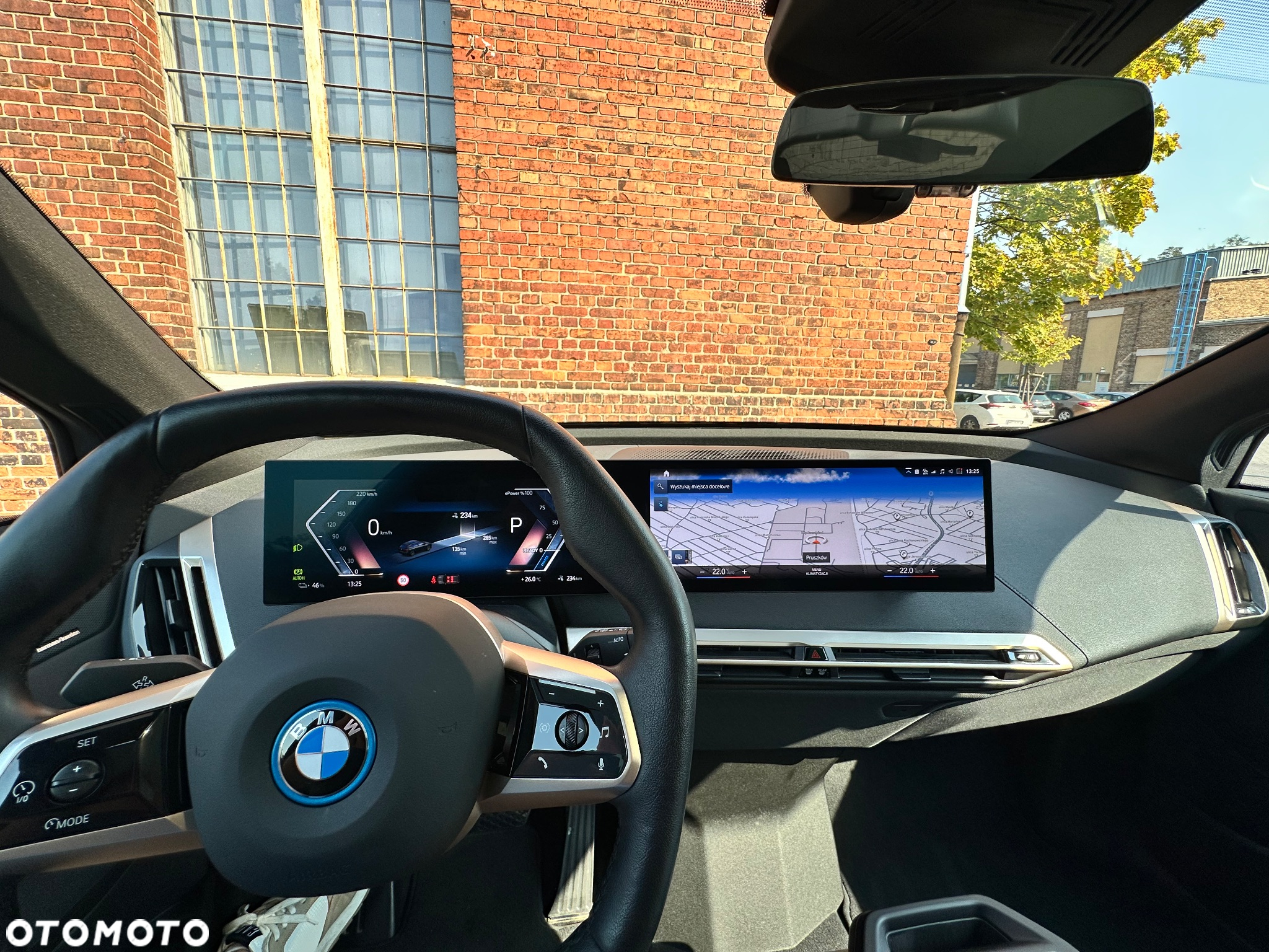 BMW iX xDrive50 - 11