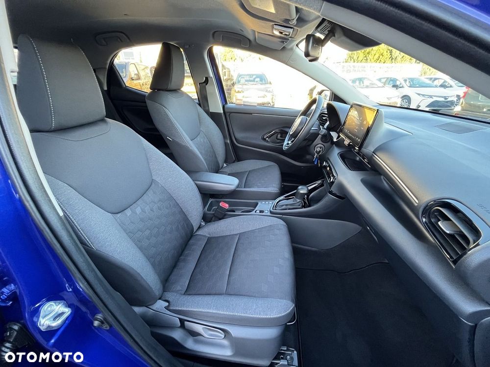 Toyota Yaris Hybrid 1.5 Style - 27