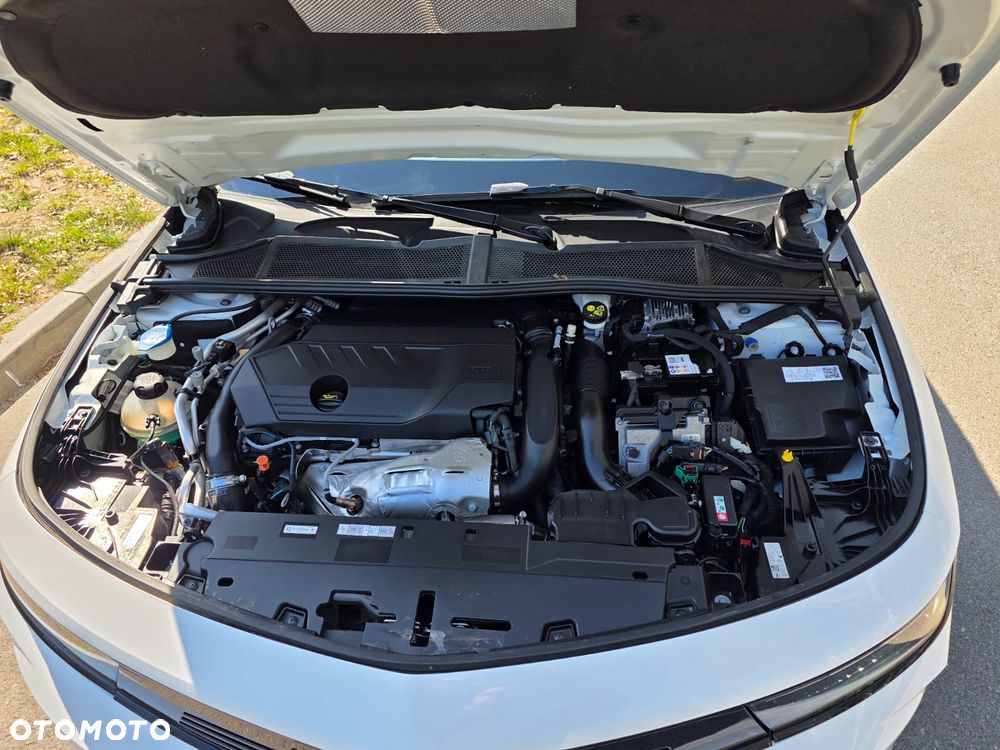 Opel Astra 1.6 T Plug-in Hybrid GSe - 23