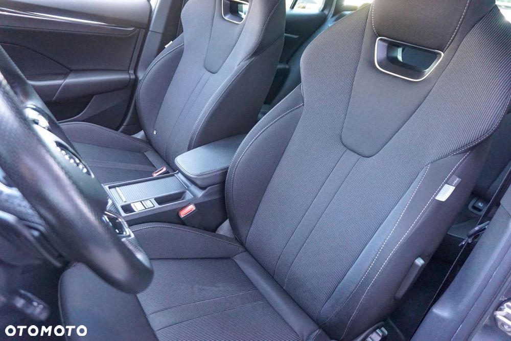 Skoda Octavia 2.0 TDI Style DSG - 10