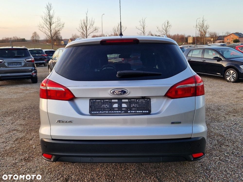 Ford Focus 1.0 EcoBoost Titanium - 33