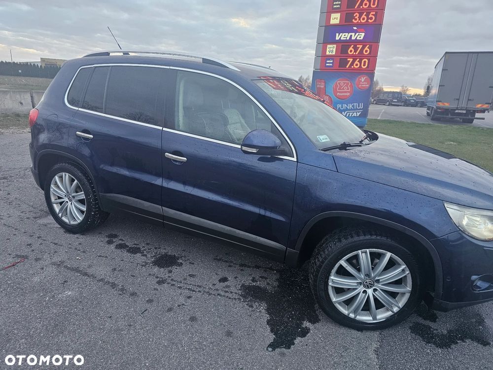 Volkswagen Tiguan - 6