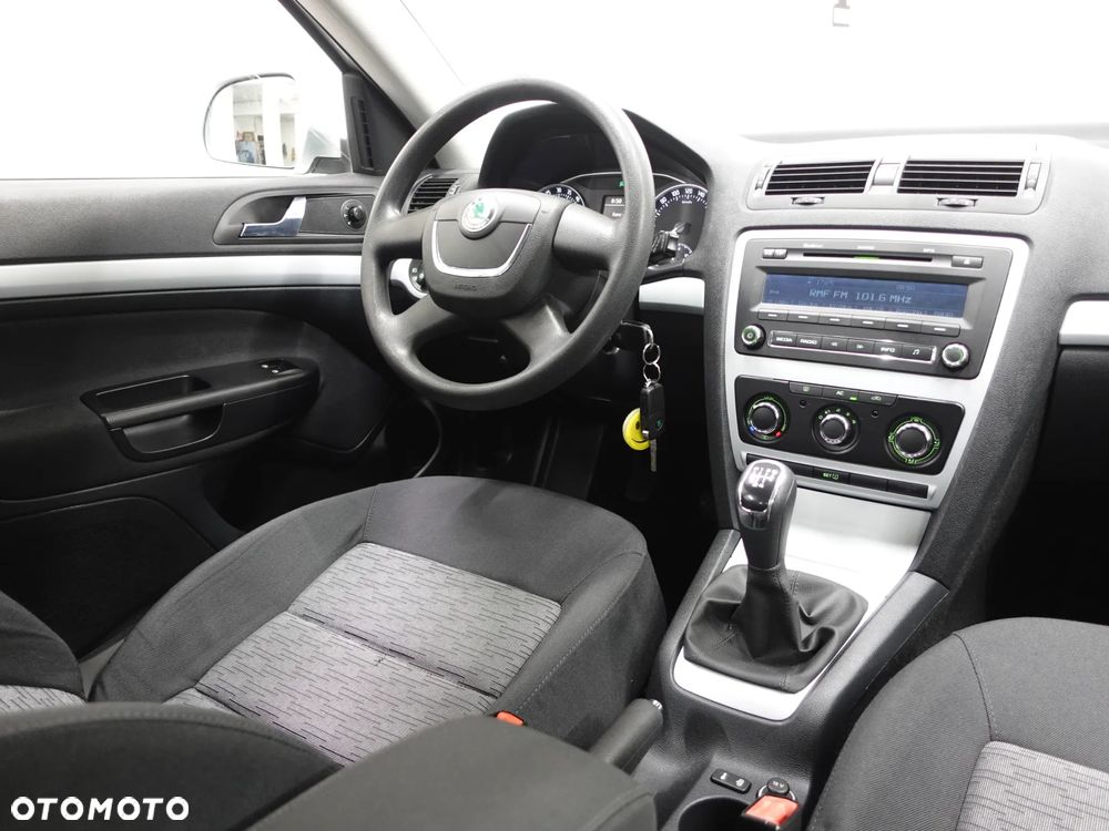 Skoda Octavia 1.6 TDI DPF Classic - 33