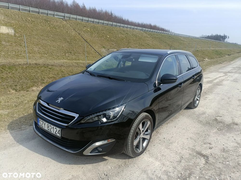 Peugeot 308 - 1