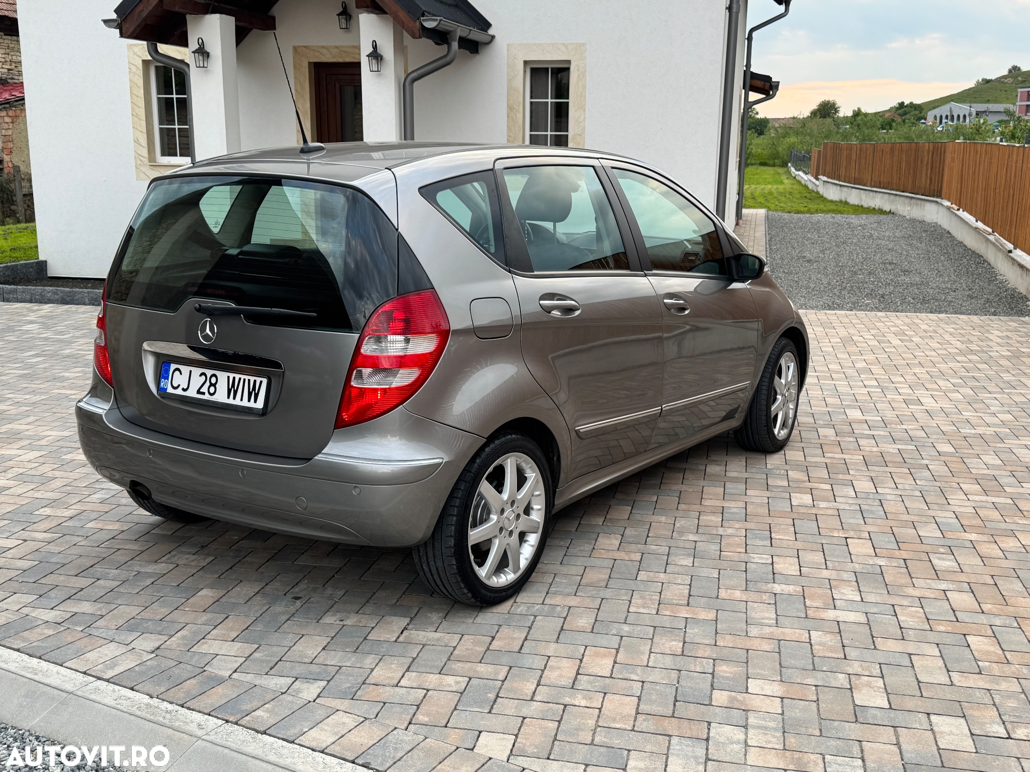 Mercedes-Benz A 170 Autotronic Avantgarde - 3
