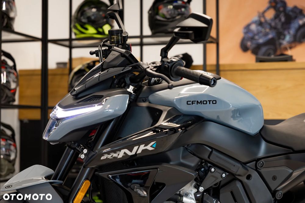 CFMoto NK - 3