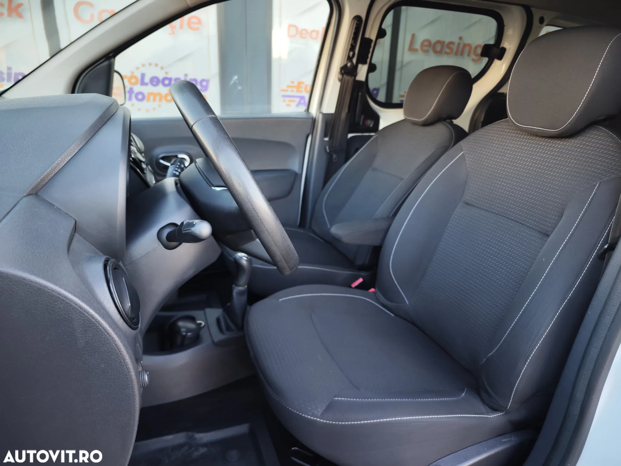 Dacia Dokker 1.6 SCe Ambiance - 12