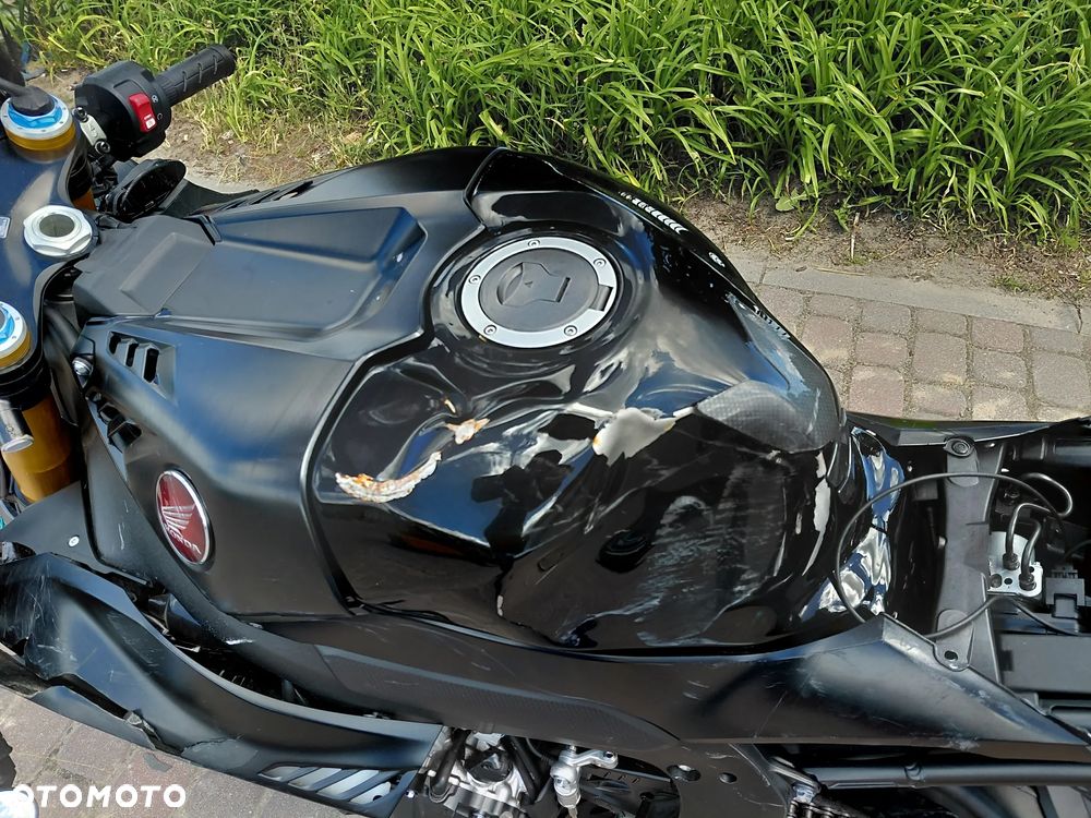 Honda CBR - 14