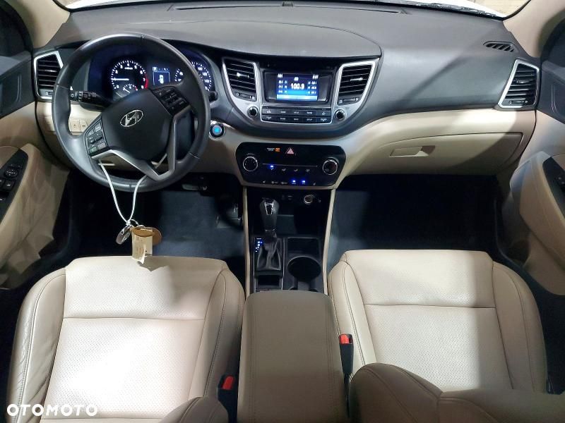 Hyundai Tucson - 9