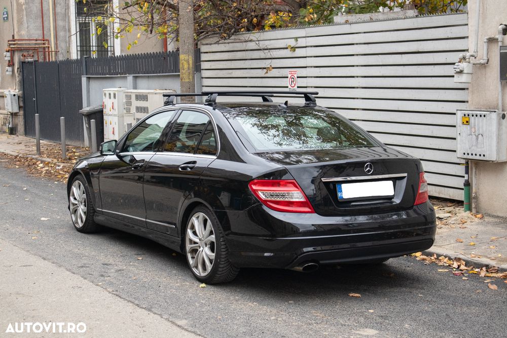 Mercedes-Benz C 220 CDI DPF BlueEFFICIENCY SPORT EDITION - 17