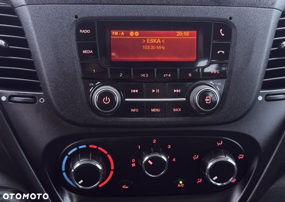 Iveco DAILY 35-180 3.0 HPI 180KM WYWROTKA 3-stronna RESOR+PODUSZKA! KLIMATYZACJA ! ZERO KOROZJI! - 17