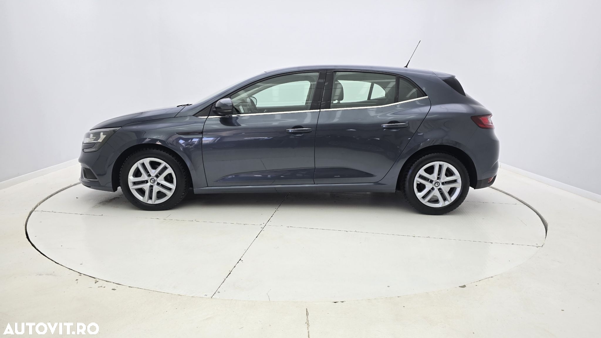 Renault Megane ENERGY dCi EDC Zen - 9
