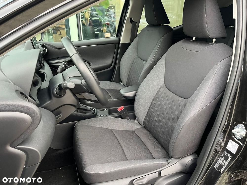 Toyota Yaris Hybrid 1.5 Style - 6
