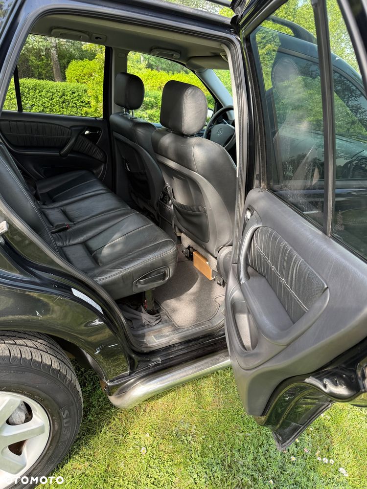 Mercedes-Benz ML - 13
