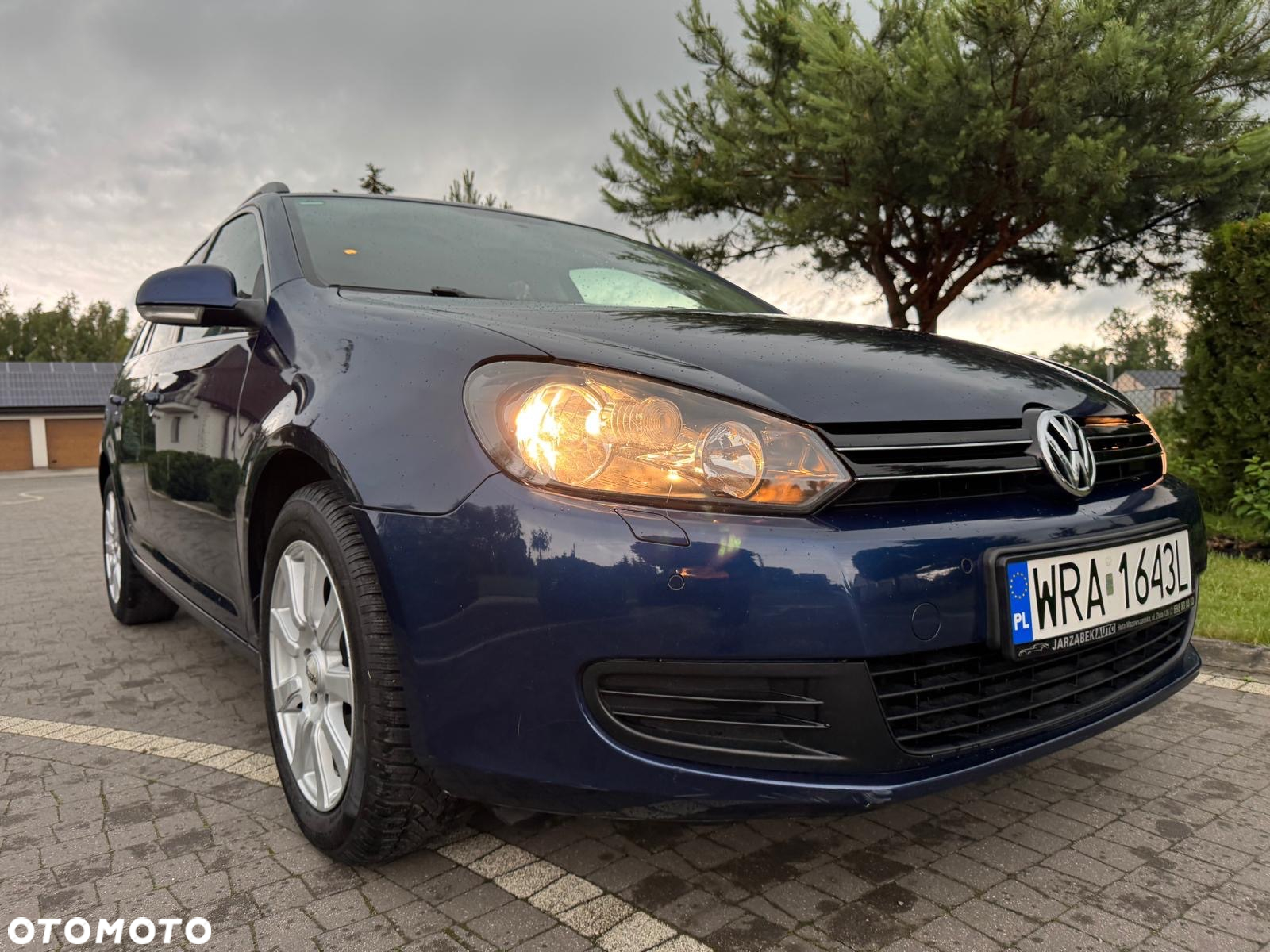 Volkswagen Golf 1.6 TDI BlueMotion Technology Comfortline - 23