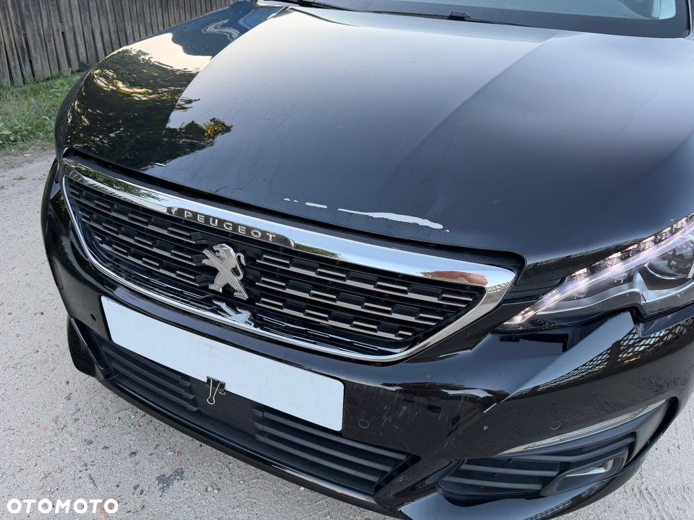 Peugeot 308 - 4
