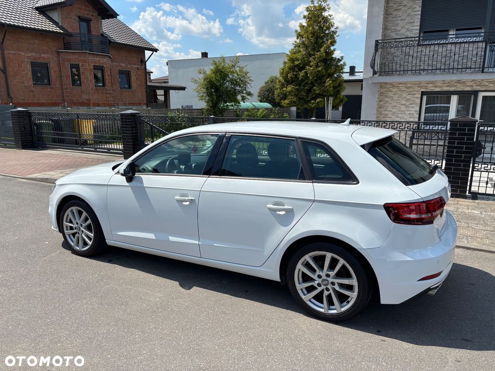 Audi A3 Sportback 1.5 TFSI cylinder on demand design - 6