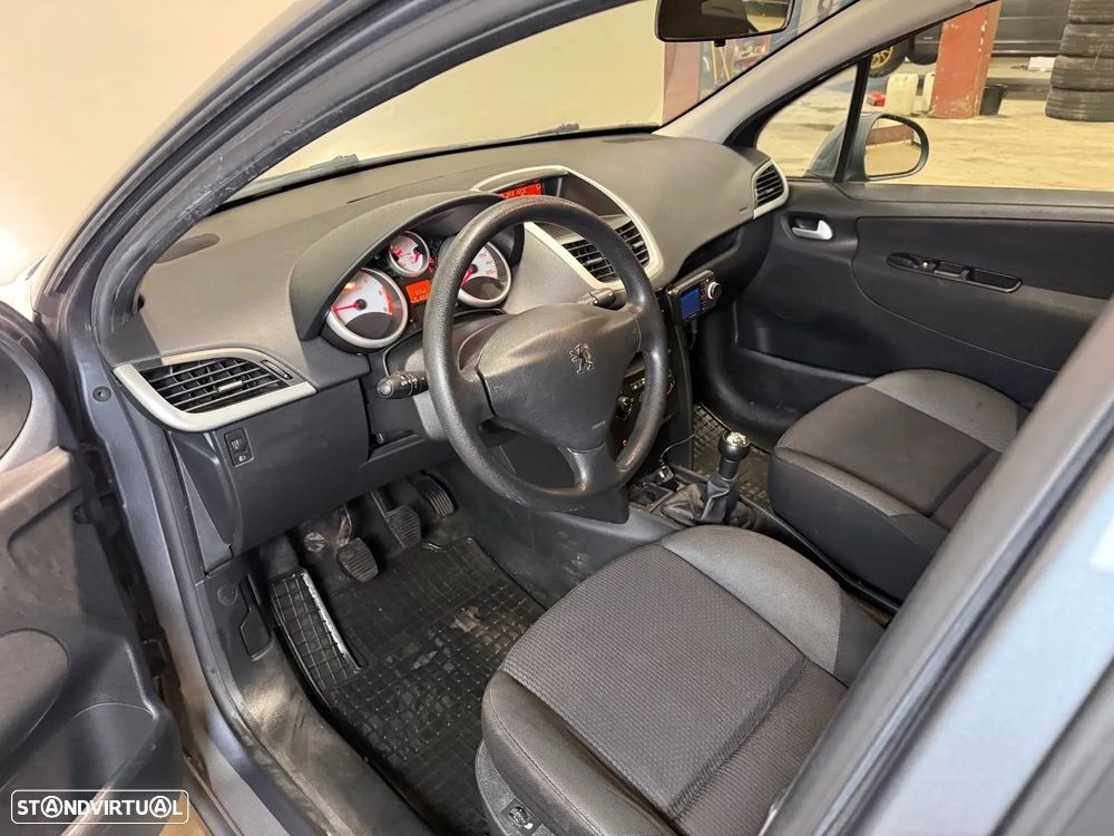 Peugeot 207 1.4 HDi Sport - 5