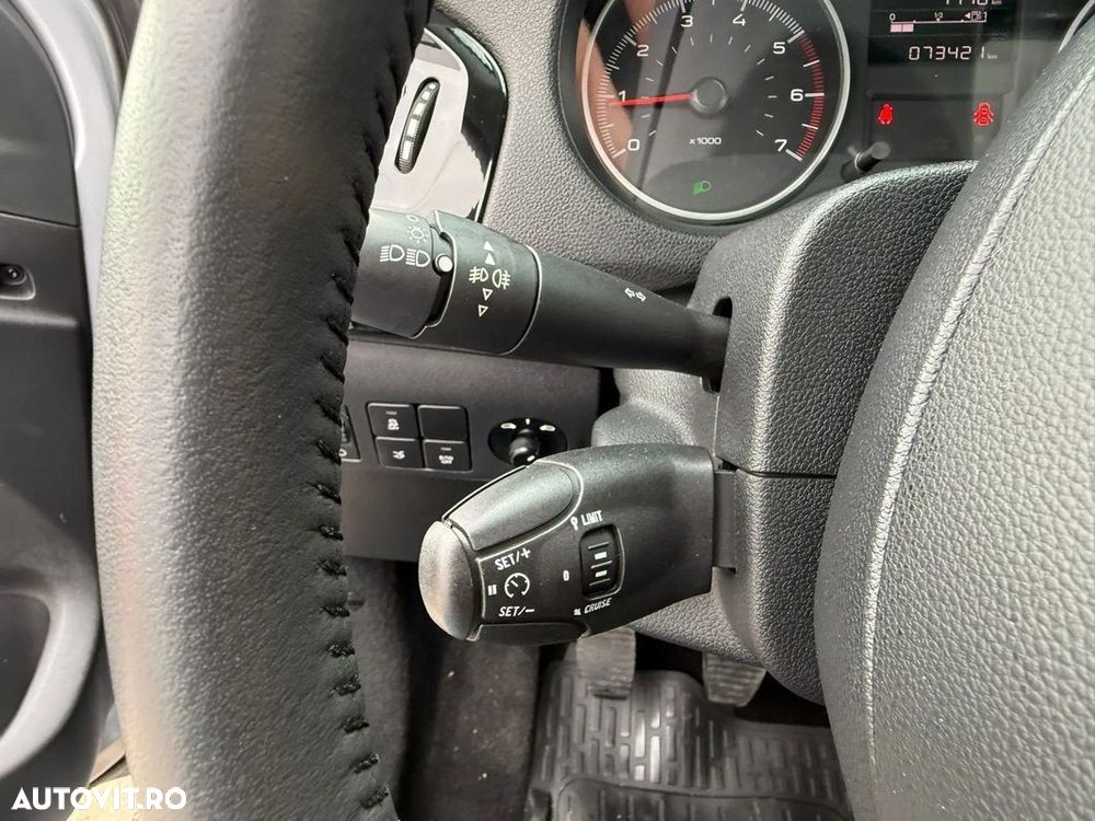 Peugeot 301 - 20