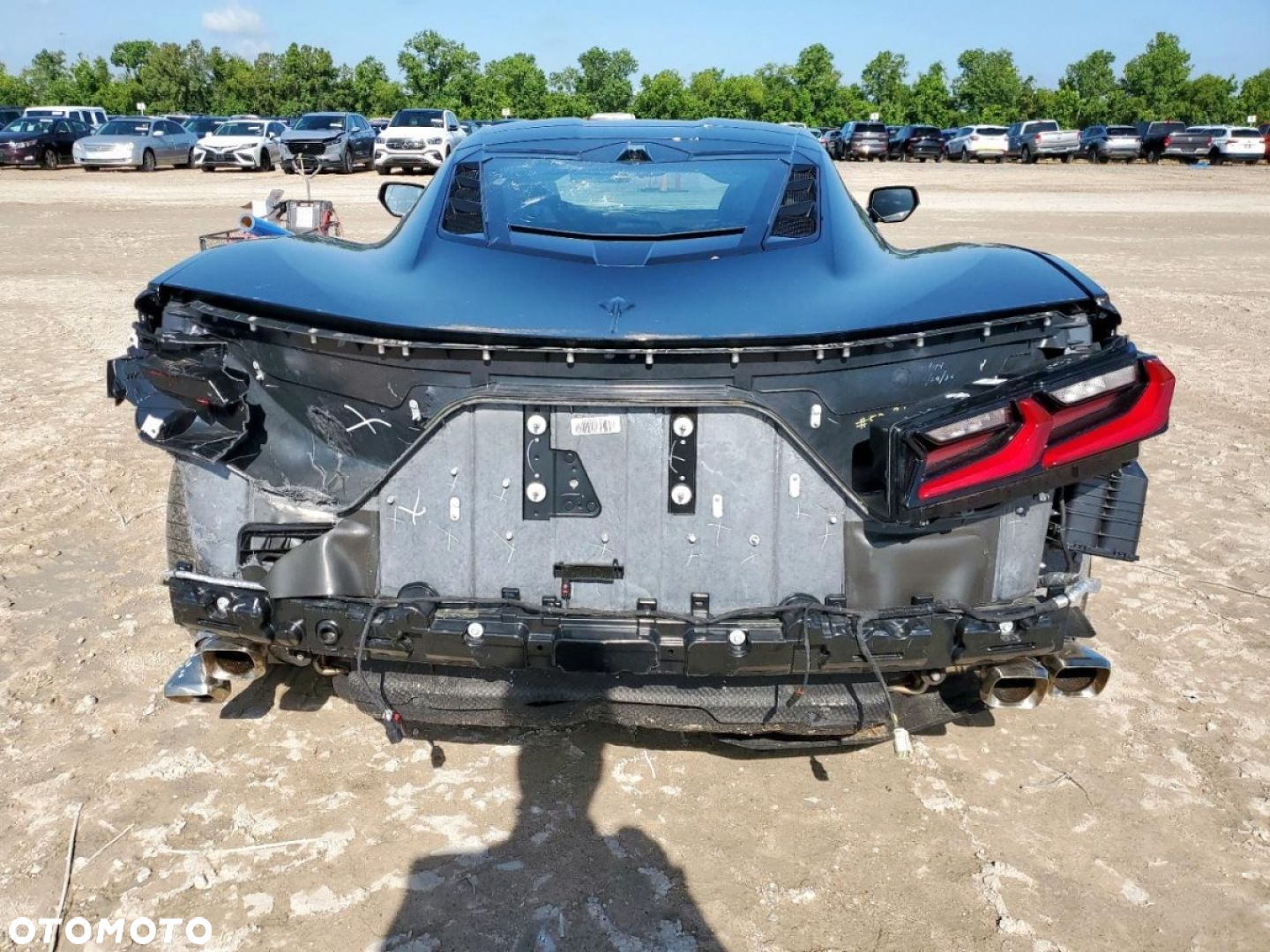 Chevrolet Corvette - 6