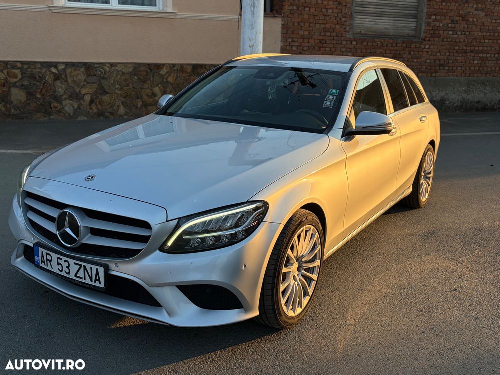 Mercedes-Benz C 220 d T-Modell Aut - 2