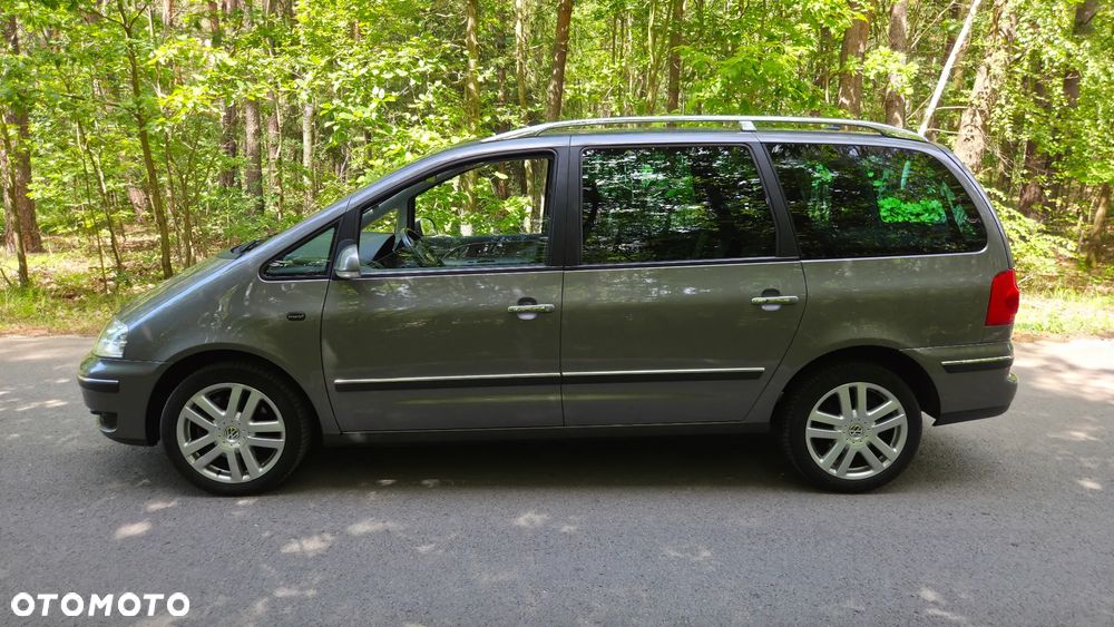 Volkswagen Sharan 2.8 V6 Highline - 4