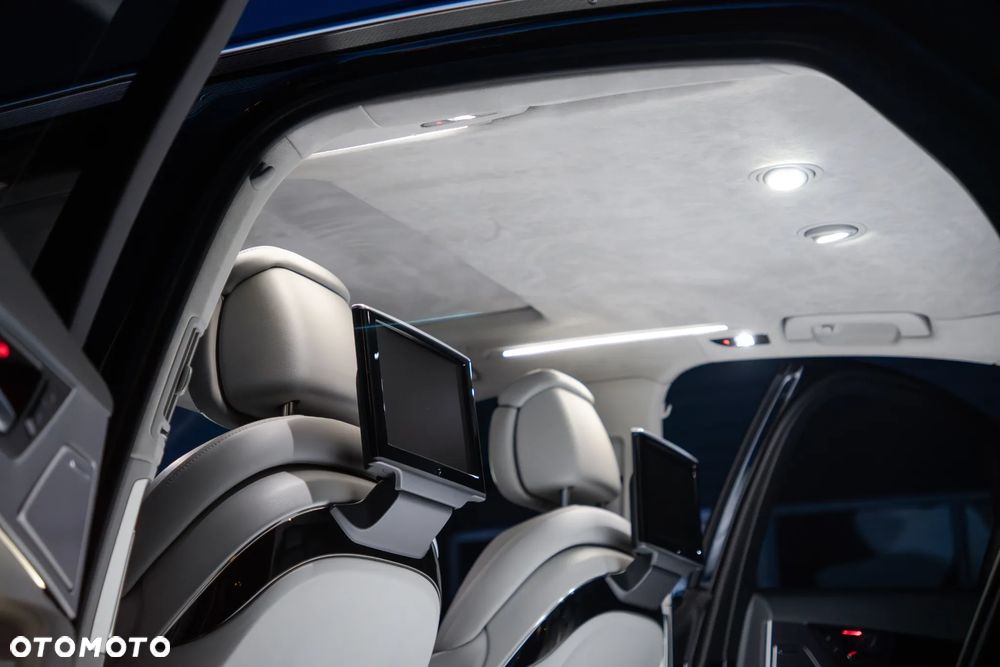 Audi S8 - 33
