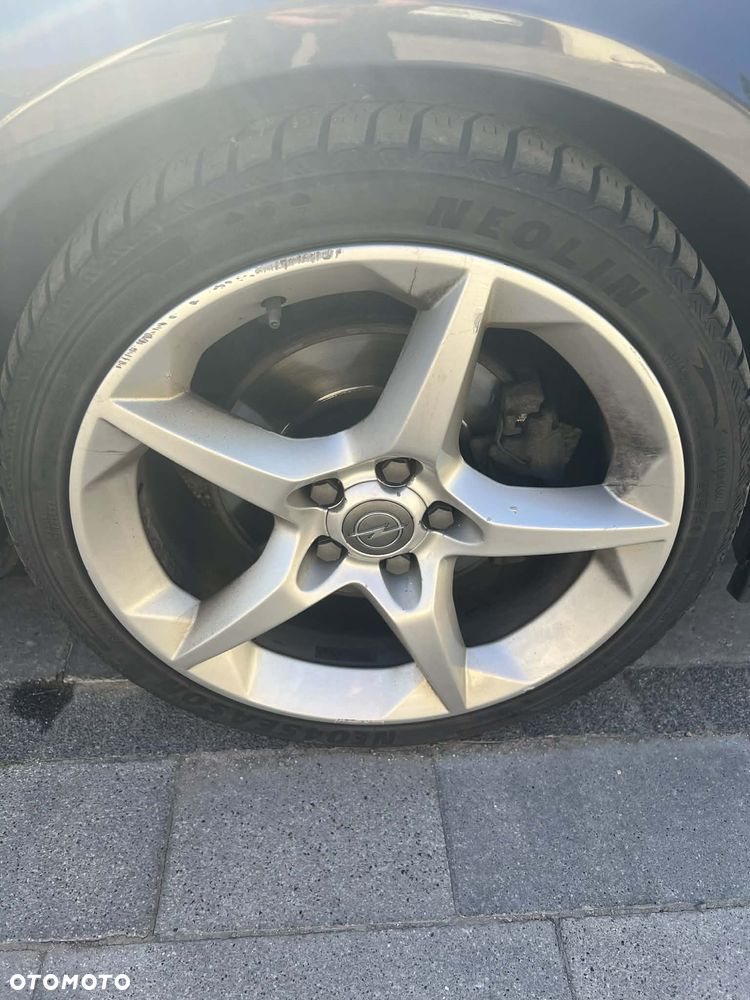 Opel Astra 1.9 CDTI Edition - 10