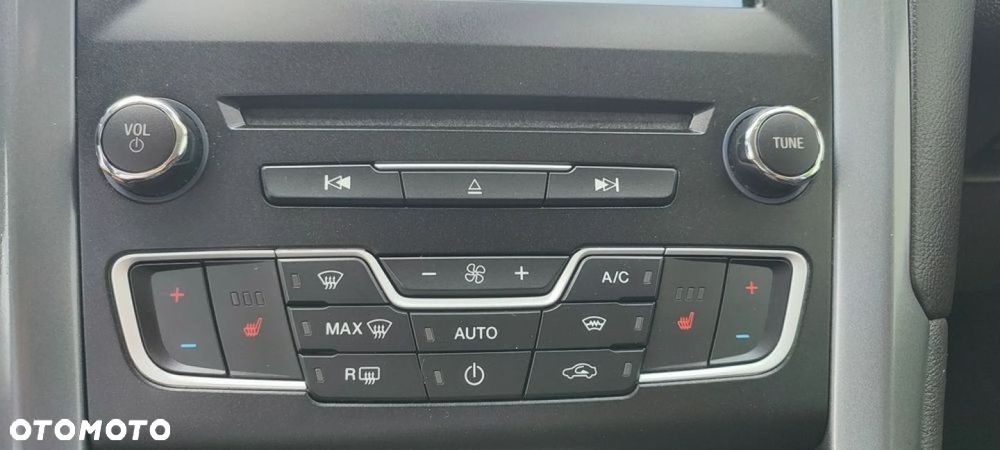 Ford Mondeo - 20