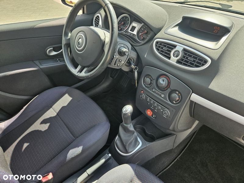 Renault Clio 1.2 TCE Expression - 18