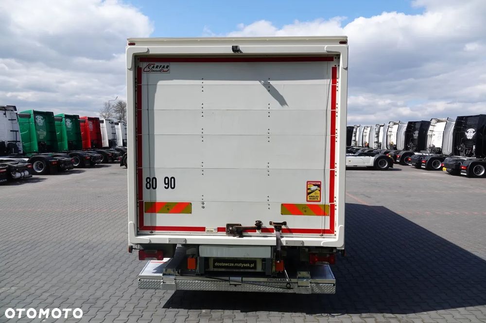 Iveco DAILY 72-NP / KONTENER 6,2 m / HI-MATIC /  WINDA 1 000 KG /  ROLETA / DMC 7 200 KG /SPROWADZONY - 16