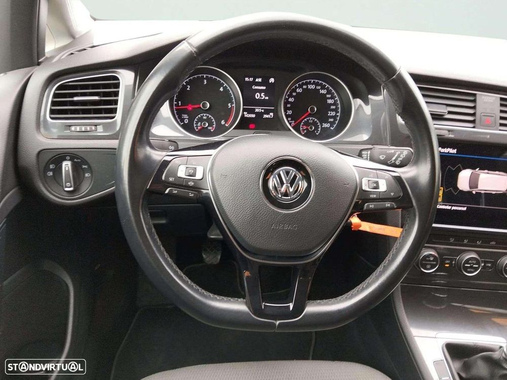 VW Golf Variant 1.6 TDi Confortline - 13