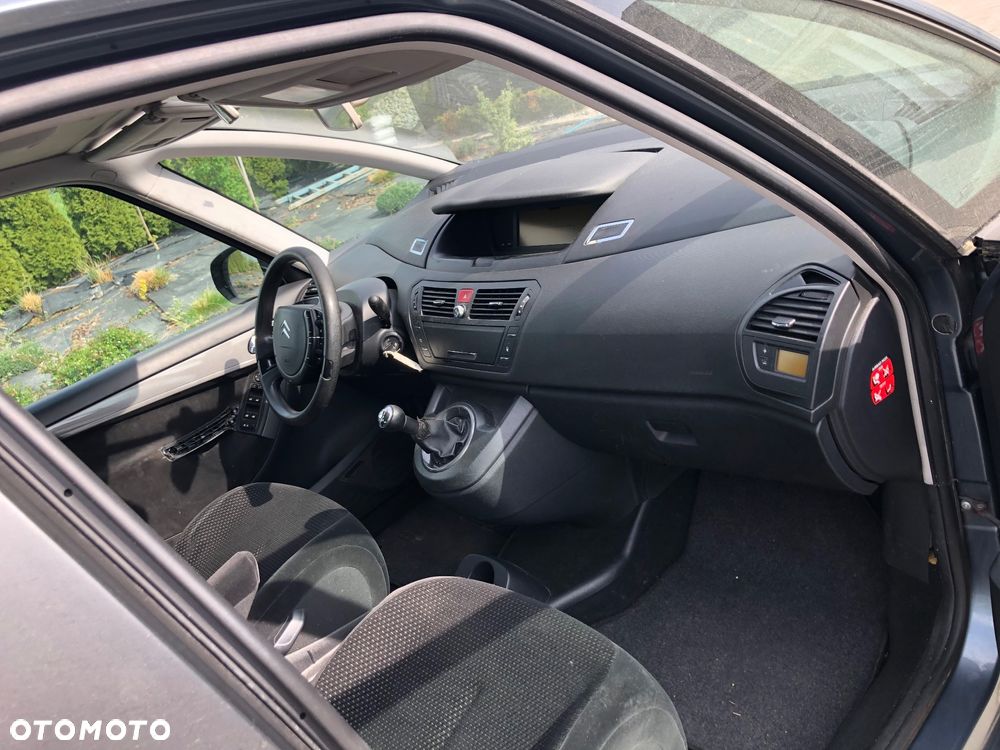 Citroën C4 Picasso 1.8 16V Confort - 12