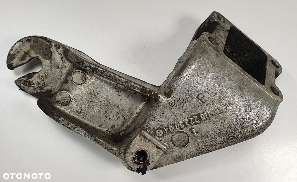 ŁAPA MOCOWANIE SILNIKA MERCEDES W126 R1162235004 - 3