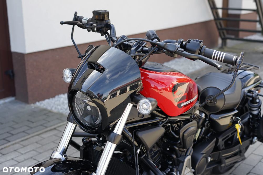 Harley-Davidson Sportster Nightster 975 - 31