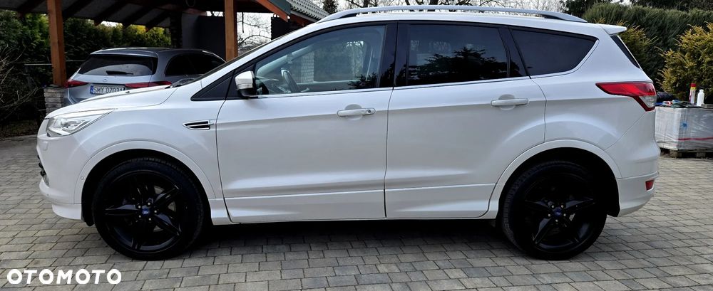 Ford Kuga 2.0 TDCi 4x4 Titanium - 19