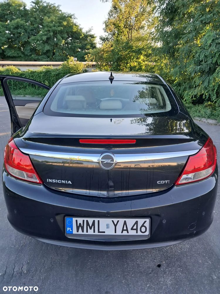 Opel Insignia 2.0 CDTI - 10