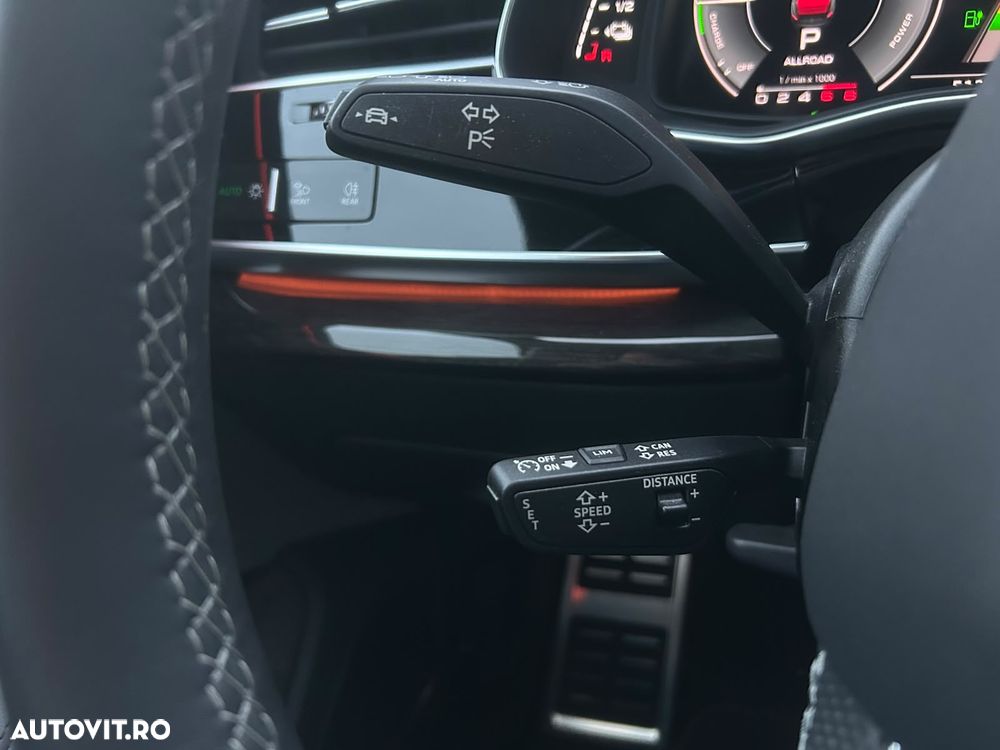 Audi Q8 3.0 55 TFSI e quattro Tiptronic - 22